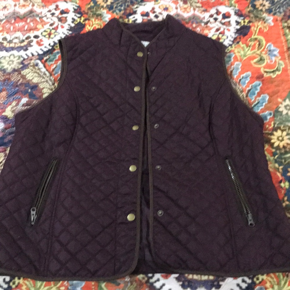 Maroon quilted vest